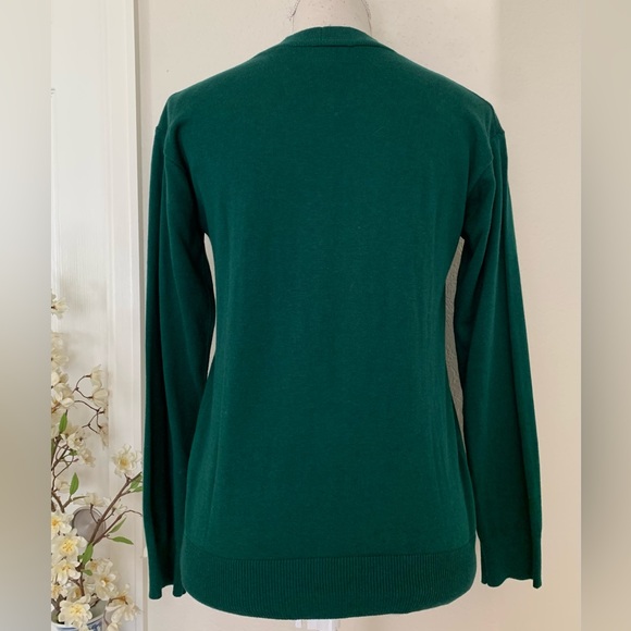 BR “Forever Sweater” V-Neck Cardigan - Picture 11 of 16